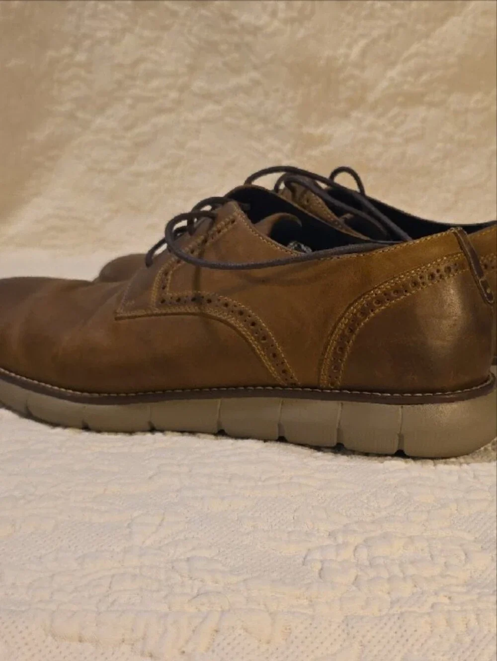 Johnston & Murphy Brown Leather Derby Shoes